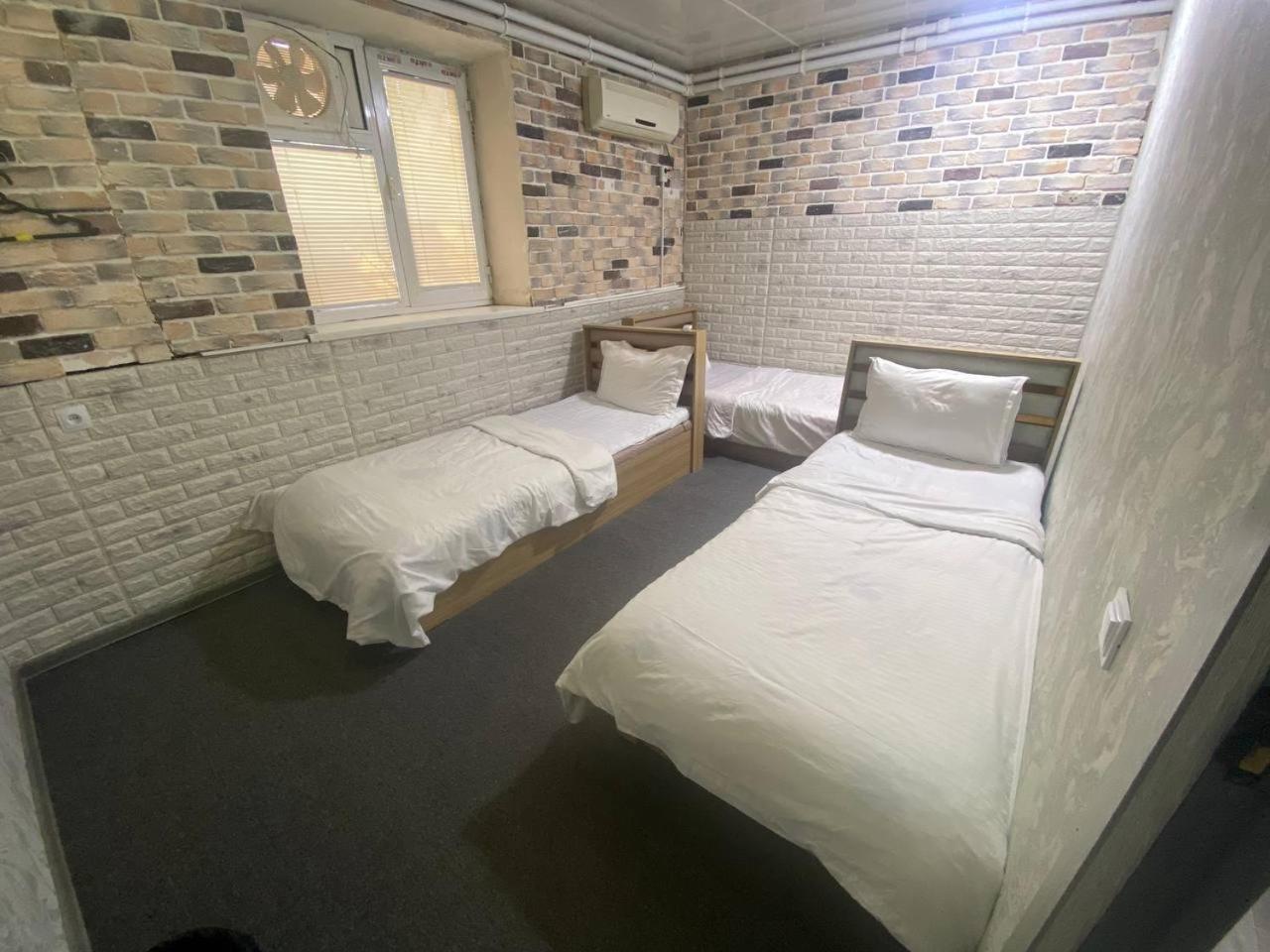 Hostel Na Bobura Tasjkent Eksteriør bilde